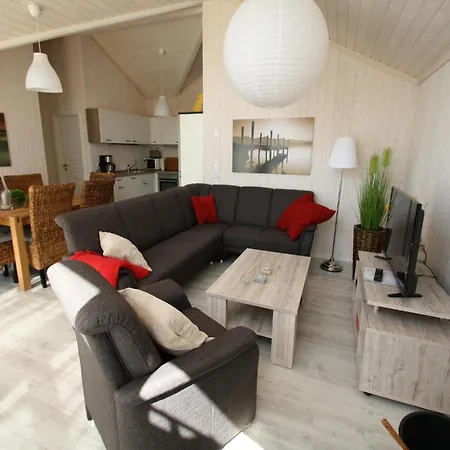 Seebrise Mit Sauna Am See, *