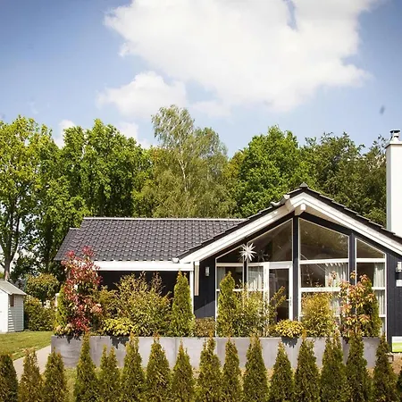 Seebrise Mit Sauna Am See, Holiday home